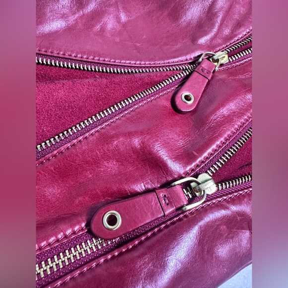 Cole Haan Vintage/Retro Red Crossbody/Shoulder Zig Zag Zipper Purse/Handbag - Picture 2 of 7